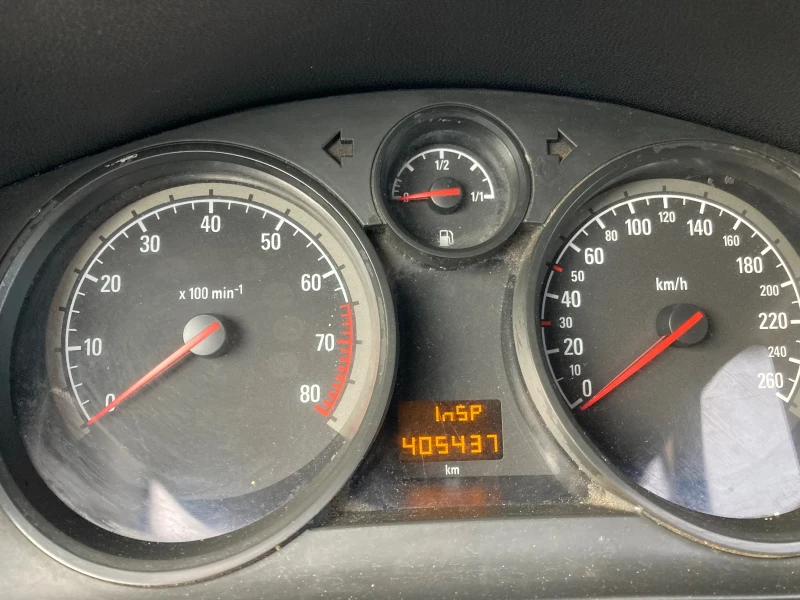 Opel Zafira, снимка 5 - Автомобили и джипове - 53013452