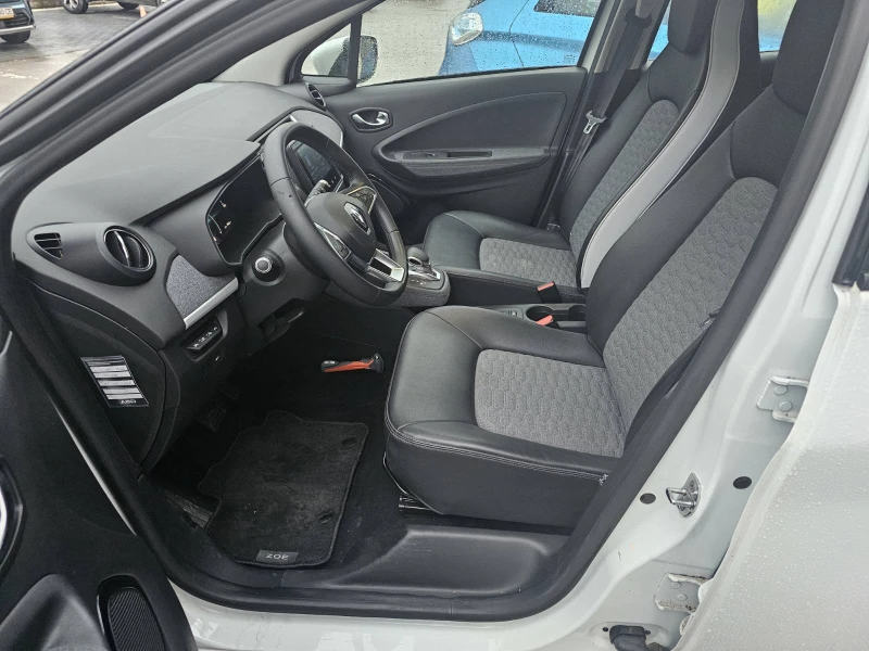 Renault Zoe 52 kW/h 136 hp, снимка 14 - Автомобили и джипове - 53285571