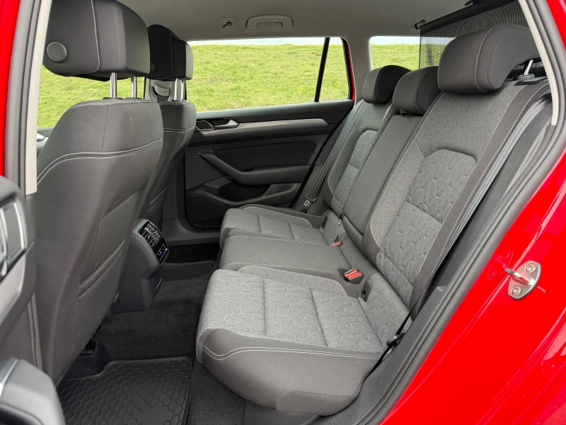 VW Passat 2.0TDI Face Lift , снимка 9 - Автомобили и джипове - 53477259