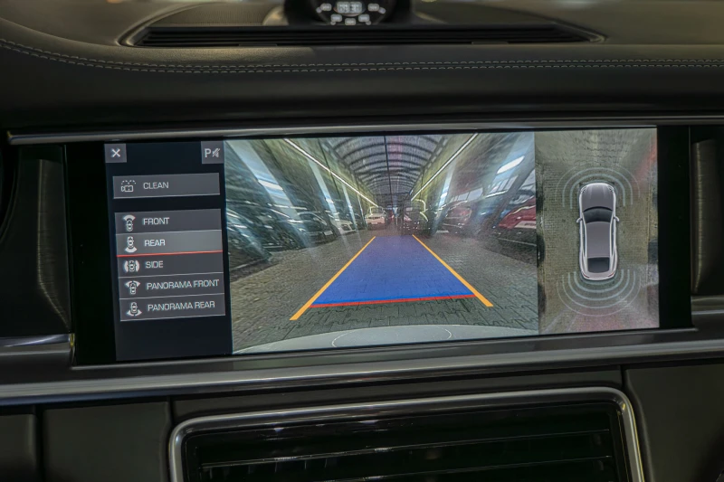 Porsche Panamera GTS/4.0 V8/HuD/PDLS+ /Bose/Панорама/Алкантар/Chron, снимка 12 - Автомобили и джипове - 53564822