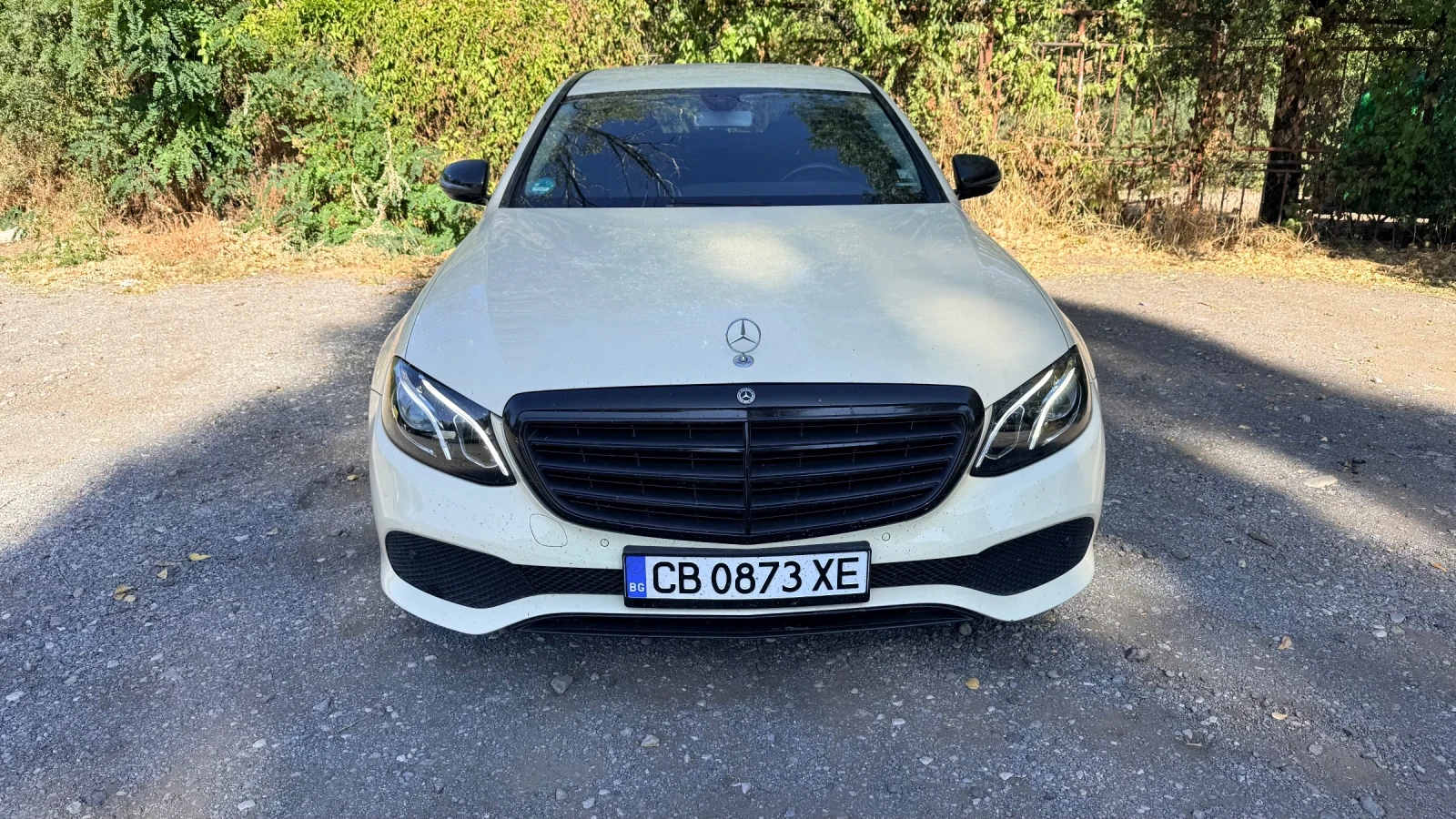 Mercedes-Benz E 200, снимка 1