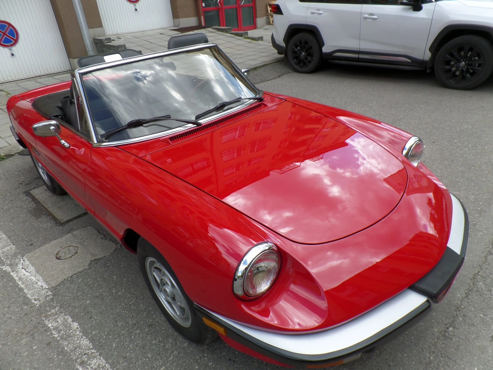 Alfa Romeo Spider 2.0 Veloce - изображение 2
