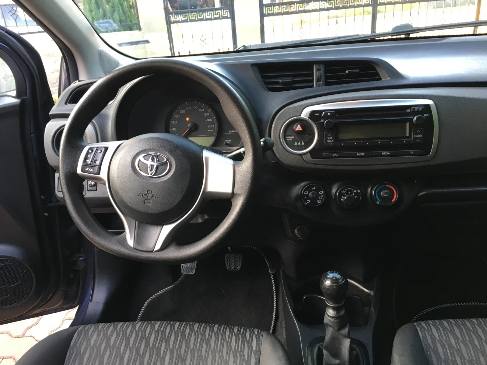 Toyota Yaris 1.4 D4D - изображение 8