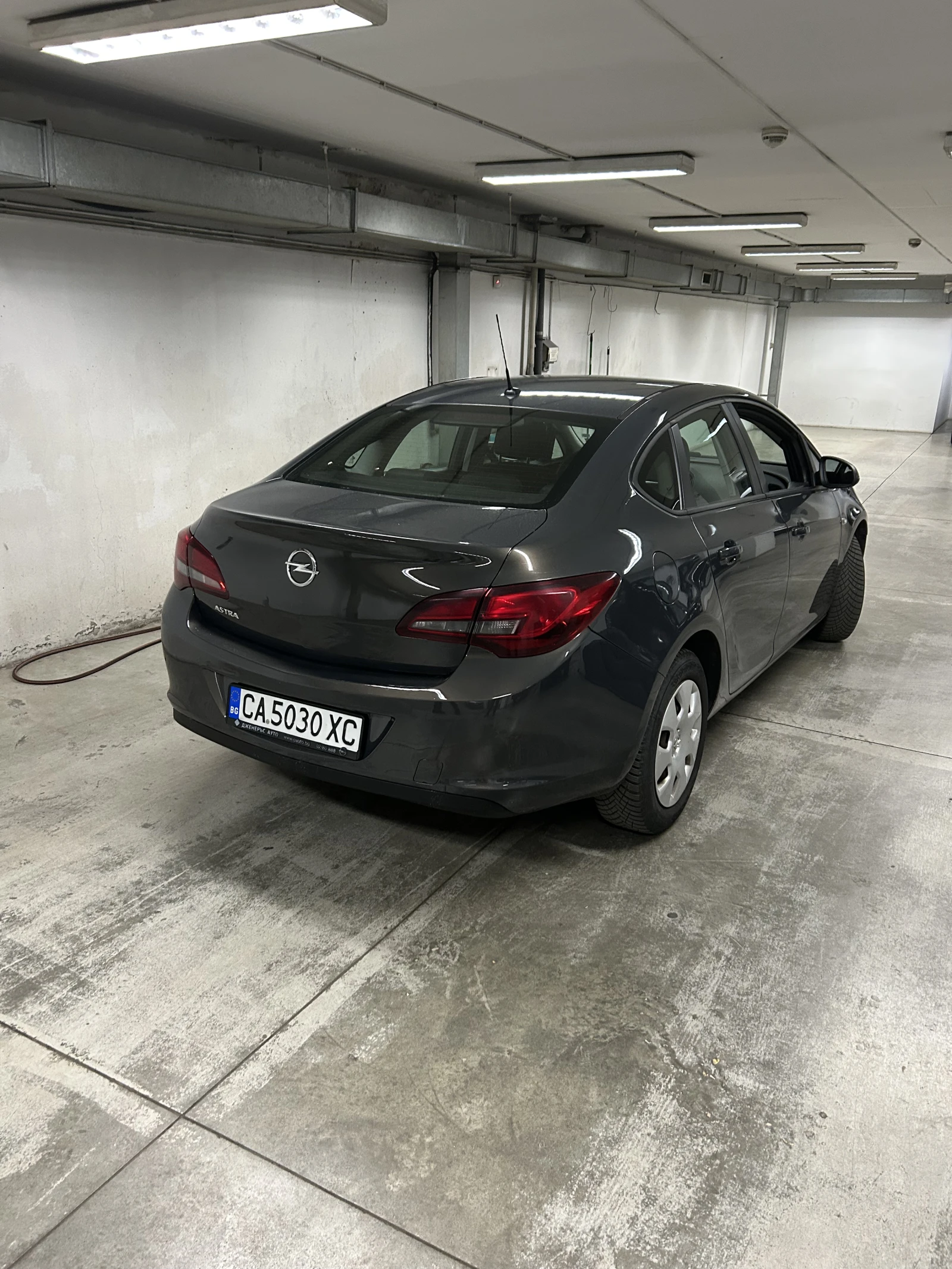 Opel Astra  - изображение 2