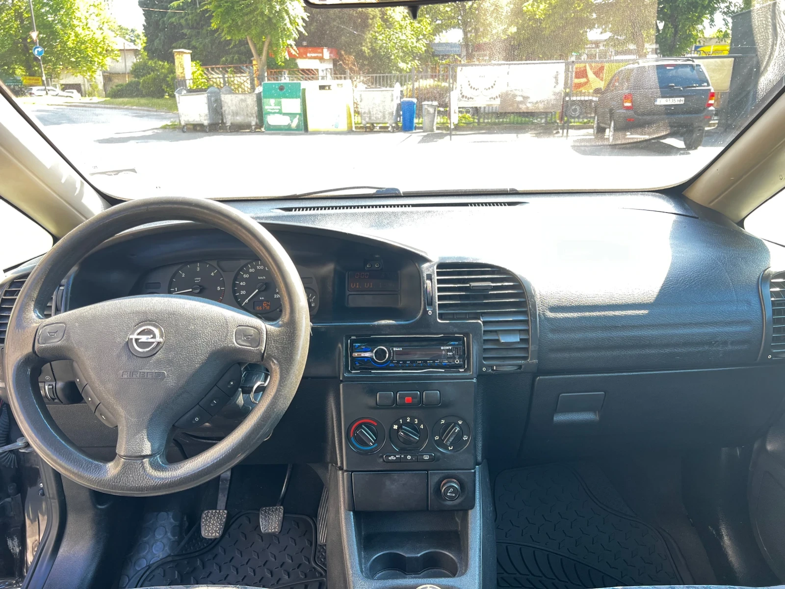 Opel Zafira  - изображение 6