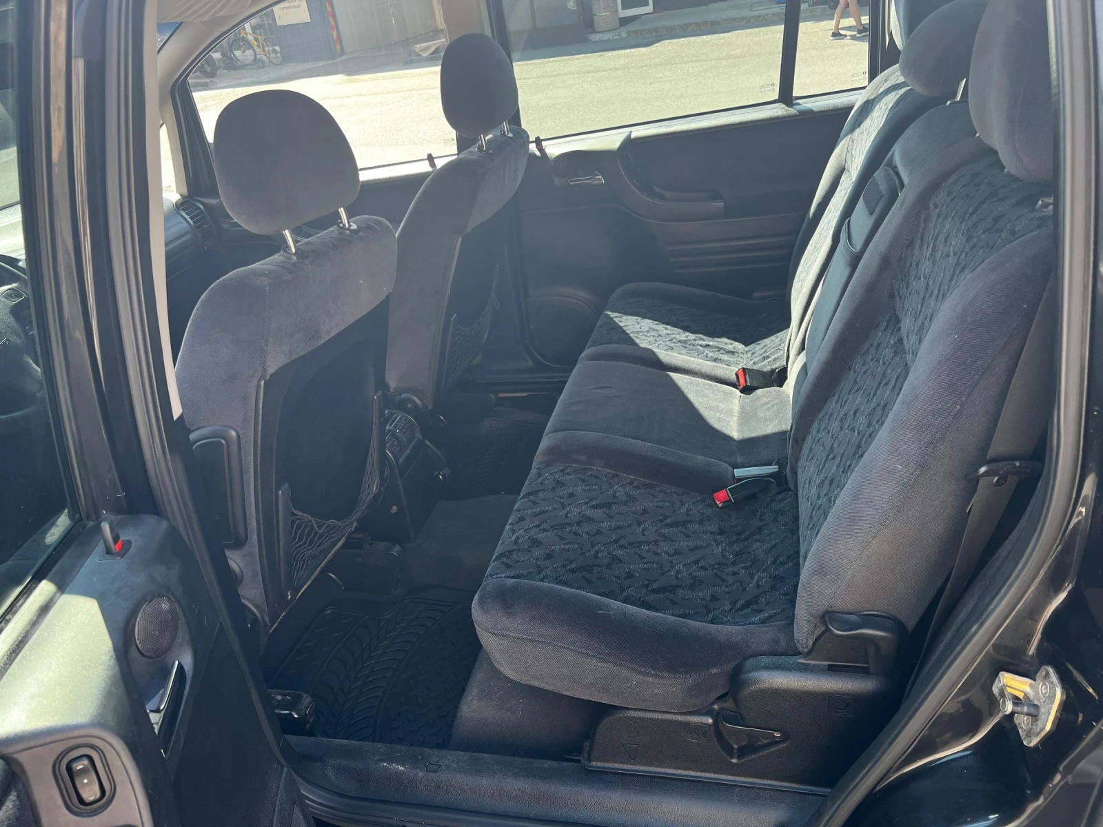 Opel Zafira  - изображение 7