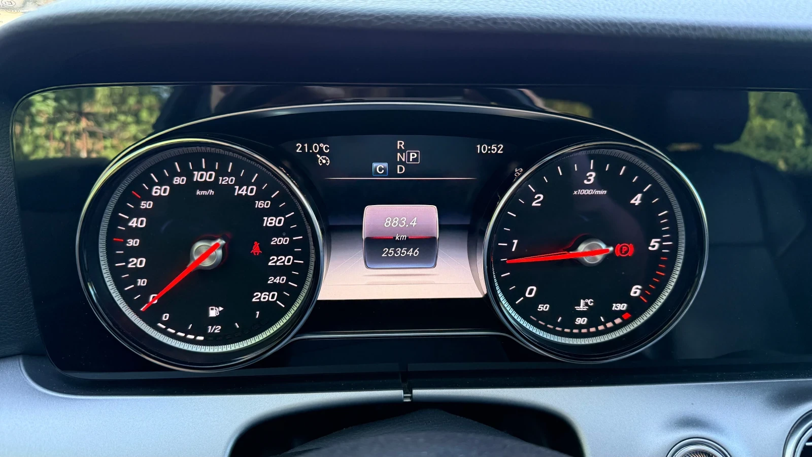 Mercedes-Benz E 200 | Mobile.bg   11