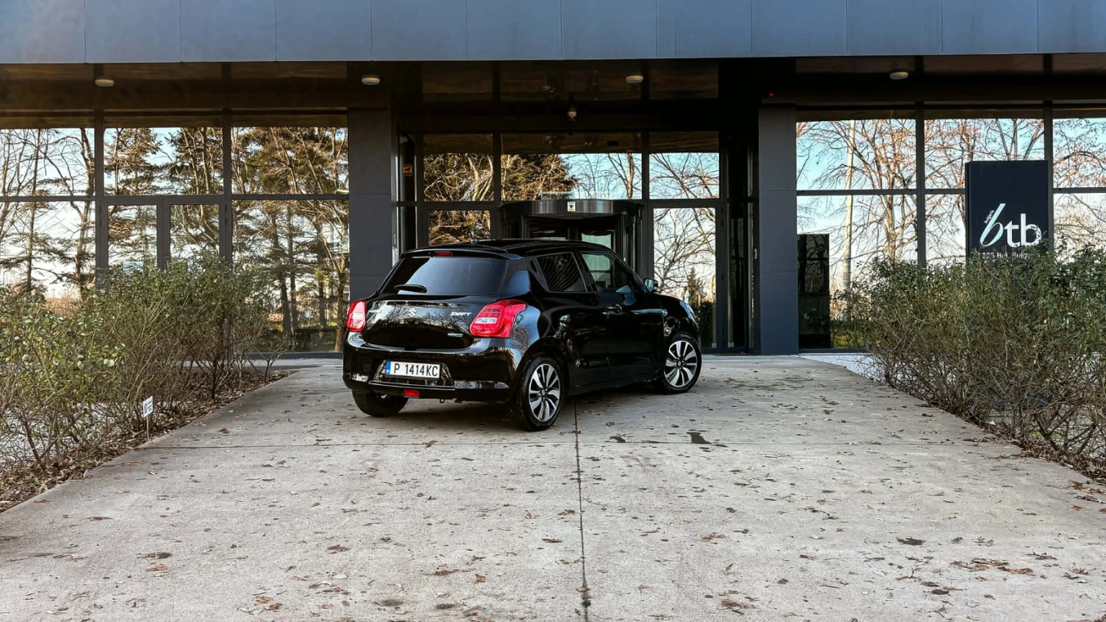 Suzuki Swift, снимка 9 - Автомобили и джипове - 53878677