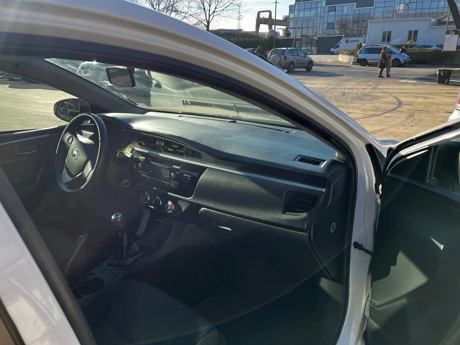 Toyota Corolla | Mobile.bg � ����������� 8