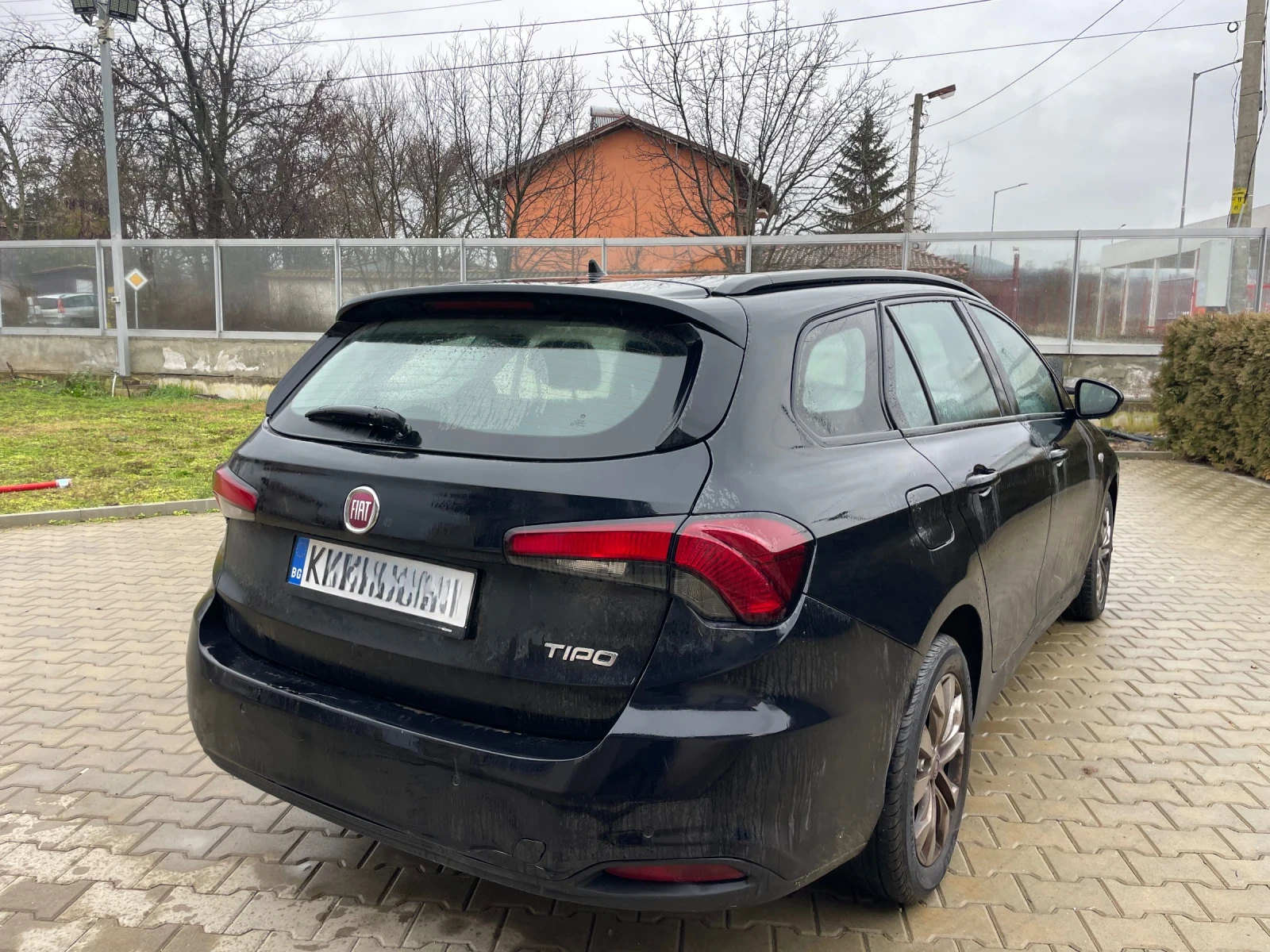 Fiat Tipo 1.4 T-Jet 120CV SW S-Design (88 kw) ФАБРИЧНА ГАЗ - изображение 4