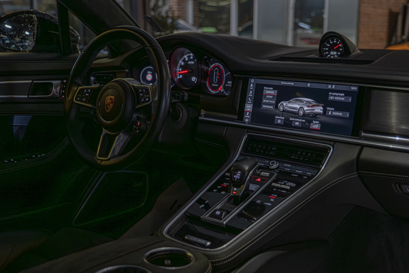 Porsche Panamera GTS/4.0 V8/HuD/PDLS+ /Bose/��������/��������/Chron | Mobile.bg � ����������� 10