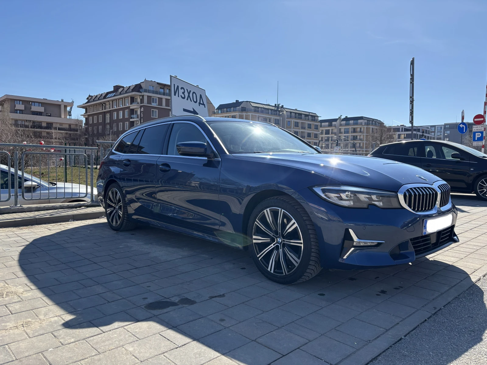 BMW 320 G21 - изображение 2