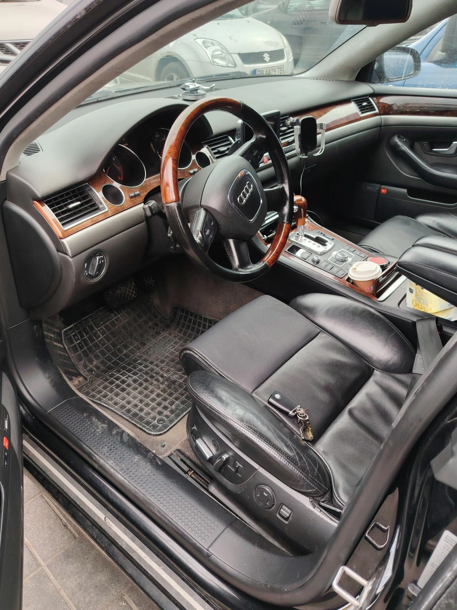 Audi A8 A8L, снимка 3 - Автомобили и джипове - 53775130