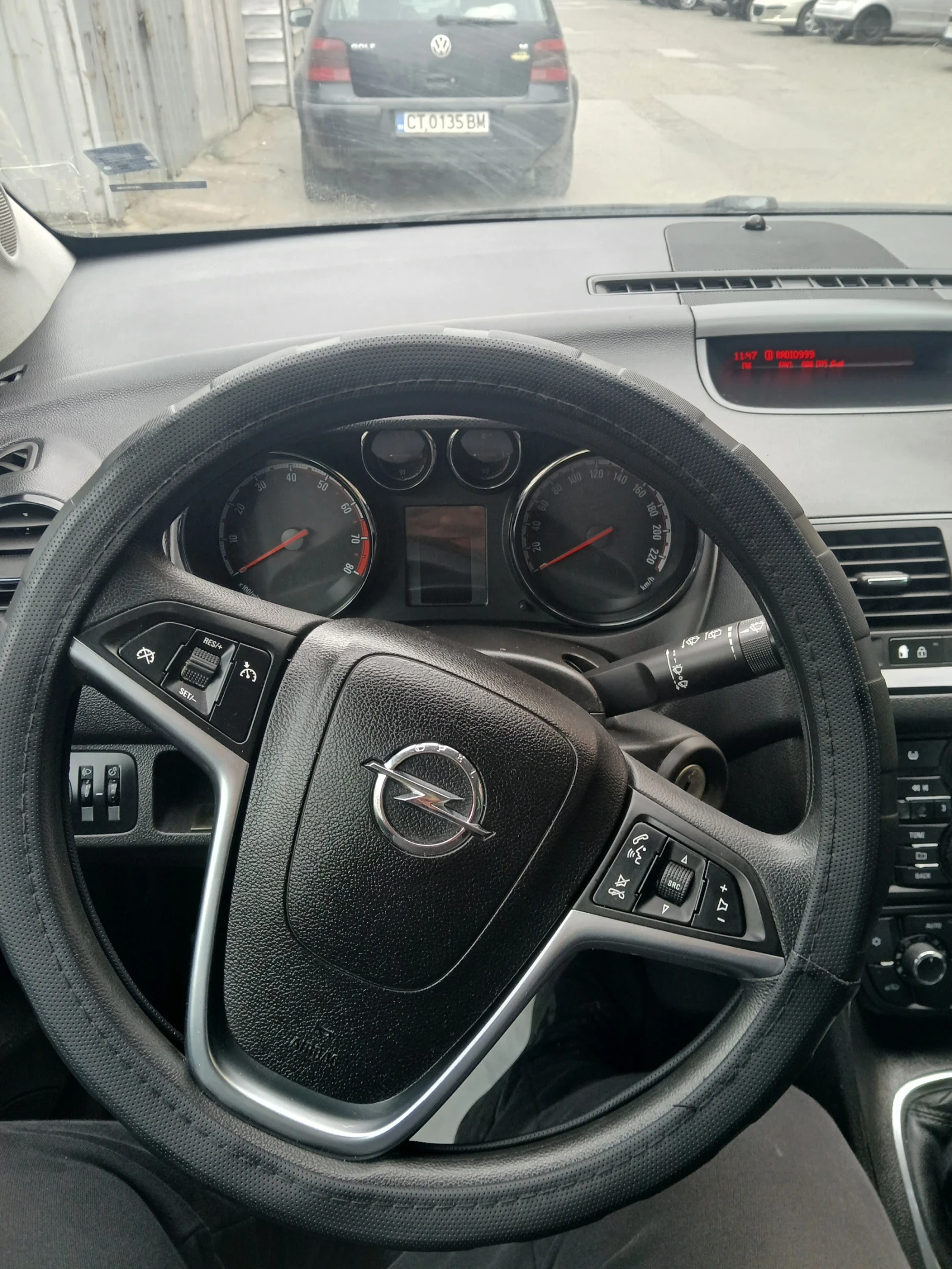 Opel Meriva 1.4, снимка 14 - Автомобили и джипове - 53771845