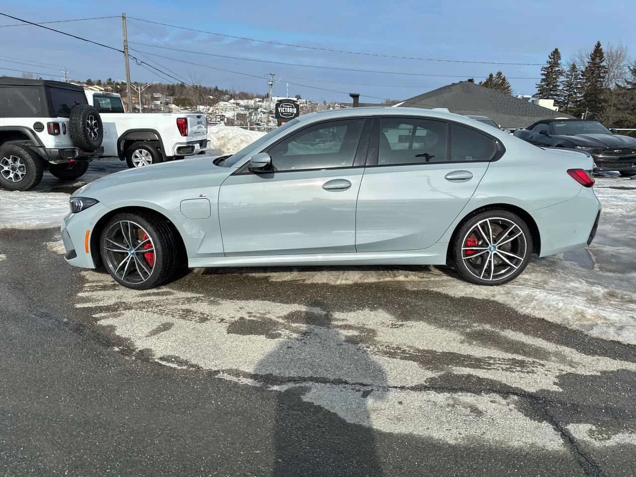 BMW 330 330e xDrive  CARFAX, снимка 2 - Автомобили и джипове - 53905221