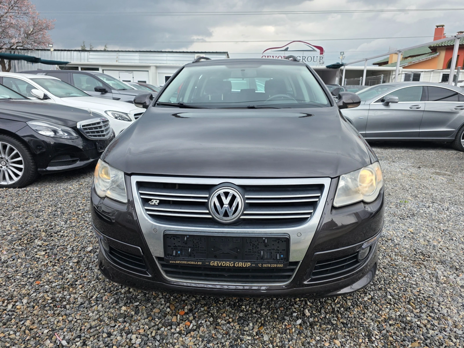 VW Passat 2.0 TDI R-LINE , снимка 2 - Автомобили и джипове - 53953328