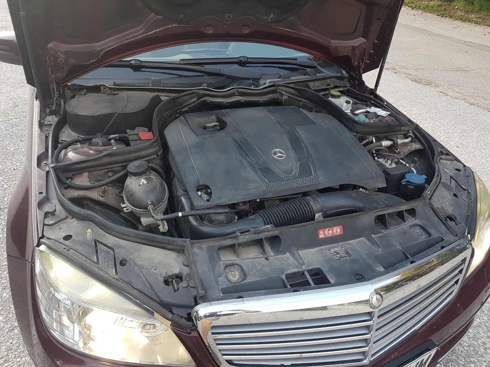 Mercedes-Benz C 200, снимка 5 - Автомобили и джипове - 54014953