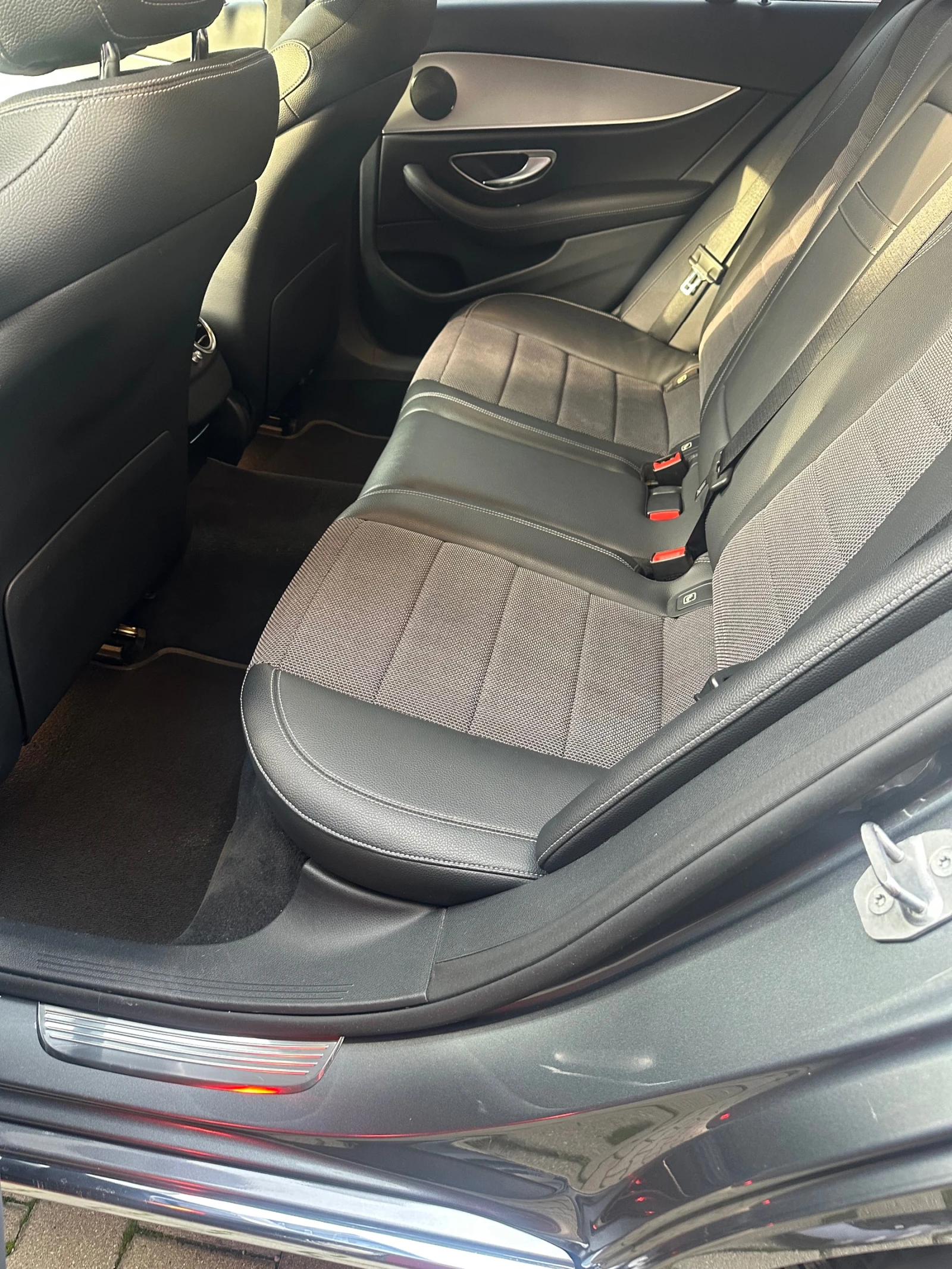 Mercedes-Benz E 220 | Mobile.bg � ����������� 9