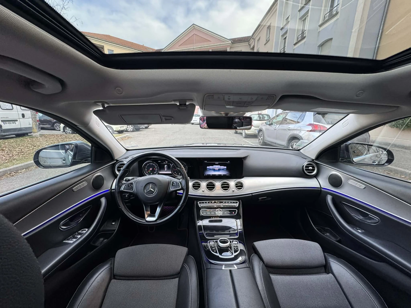 Mercedes-Benz E 220 | Mobile.bg � ����������� 12