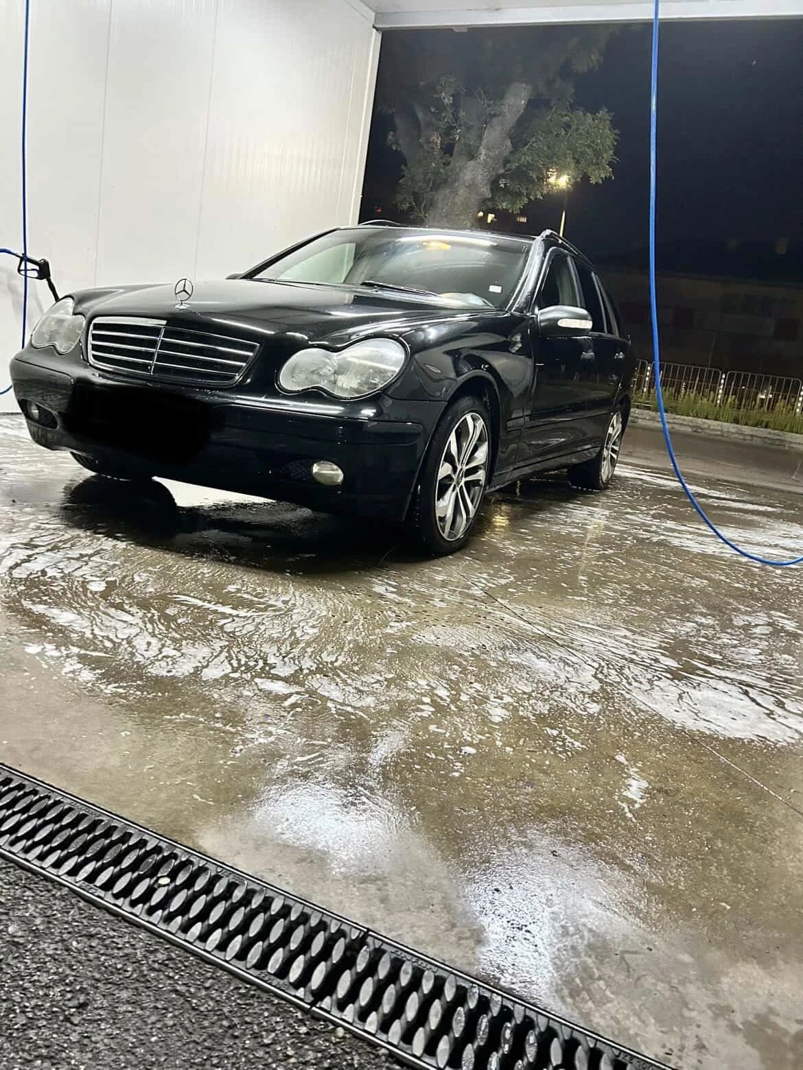 Mercedes-Benz C 200 2.2CDI, снимка 3 - Автомобили и джипове - 54319638