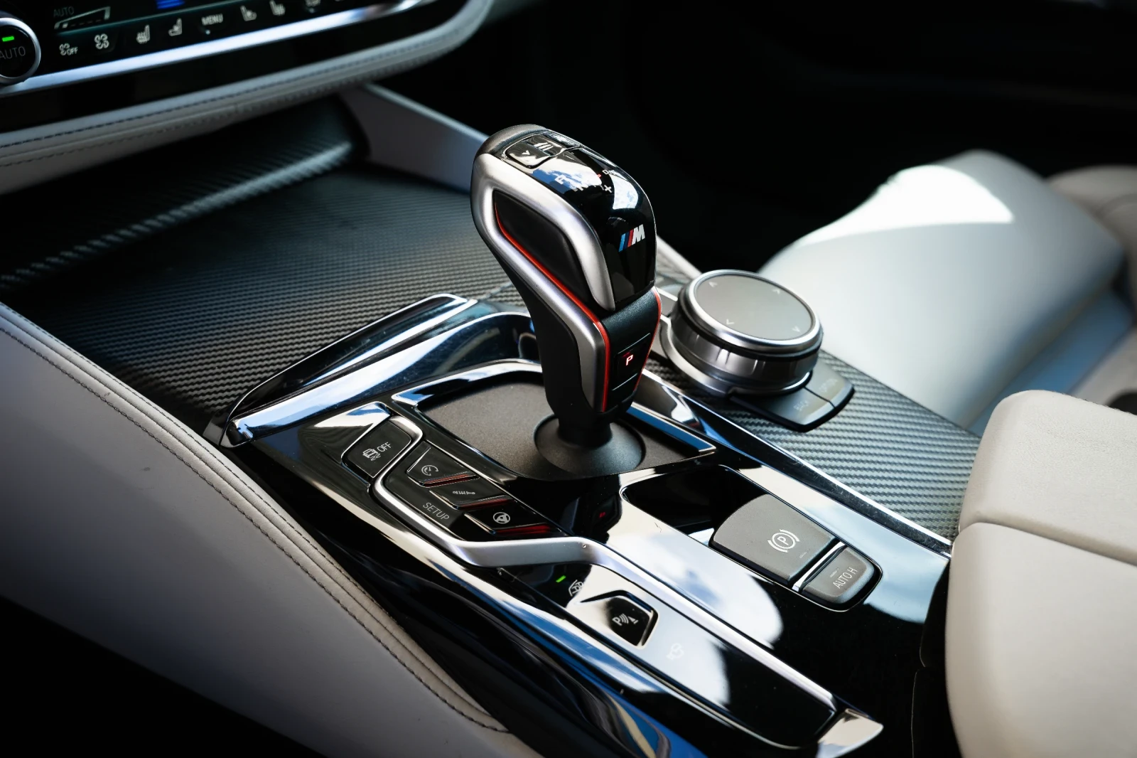 BMW M5, снимка 14 - Автомобили и джипове - 54361197