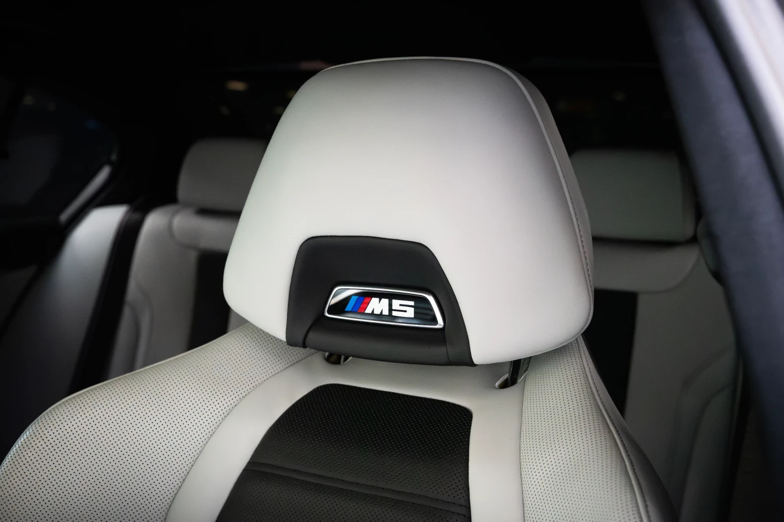 BMW M5, снимка 17 - Автомобили и джипове - 54361197