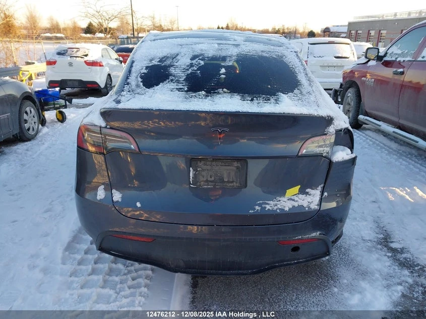Tesla Model Y 2023 LFP Батерия, снимка 15 - Автомобили и джипове - 54394405
