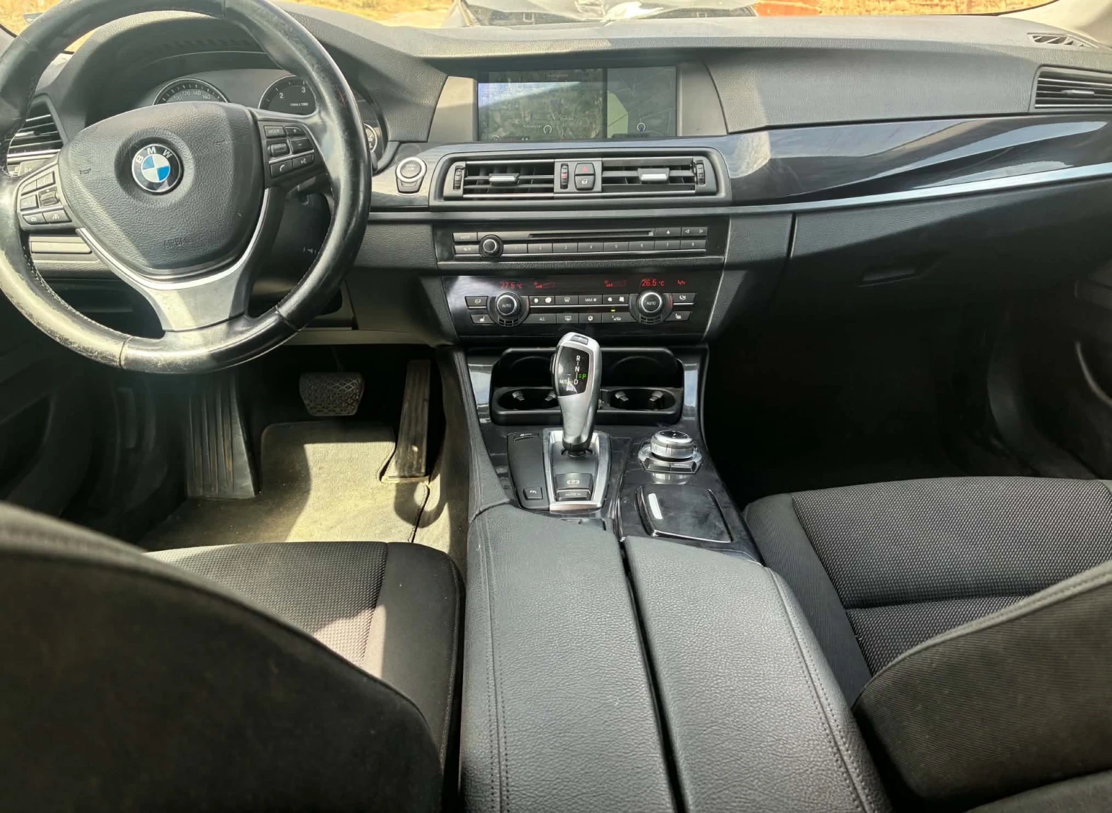 BMW 520, снимка 10 - Автомобили и джипове - 56158461