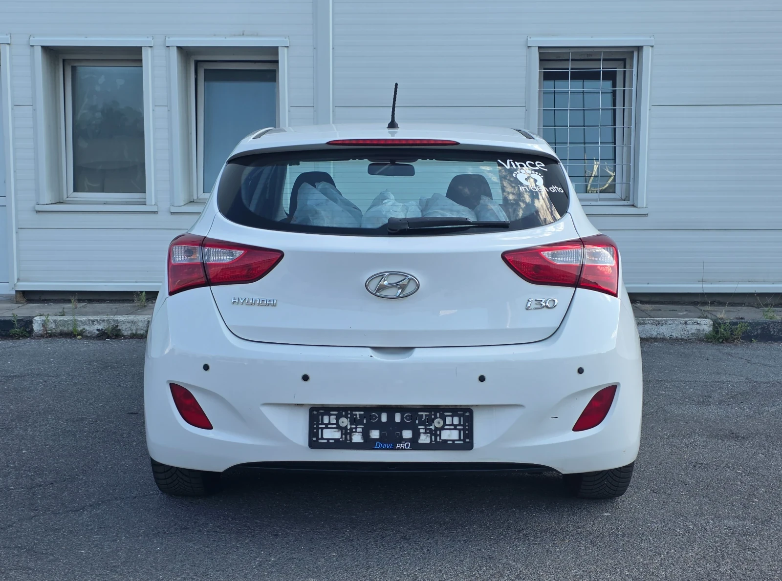 Hyundai I30 1.4I Обслужен, снимка 7 - Автомобили и джипове - 55532585