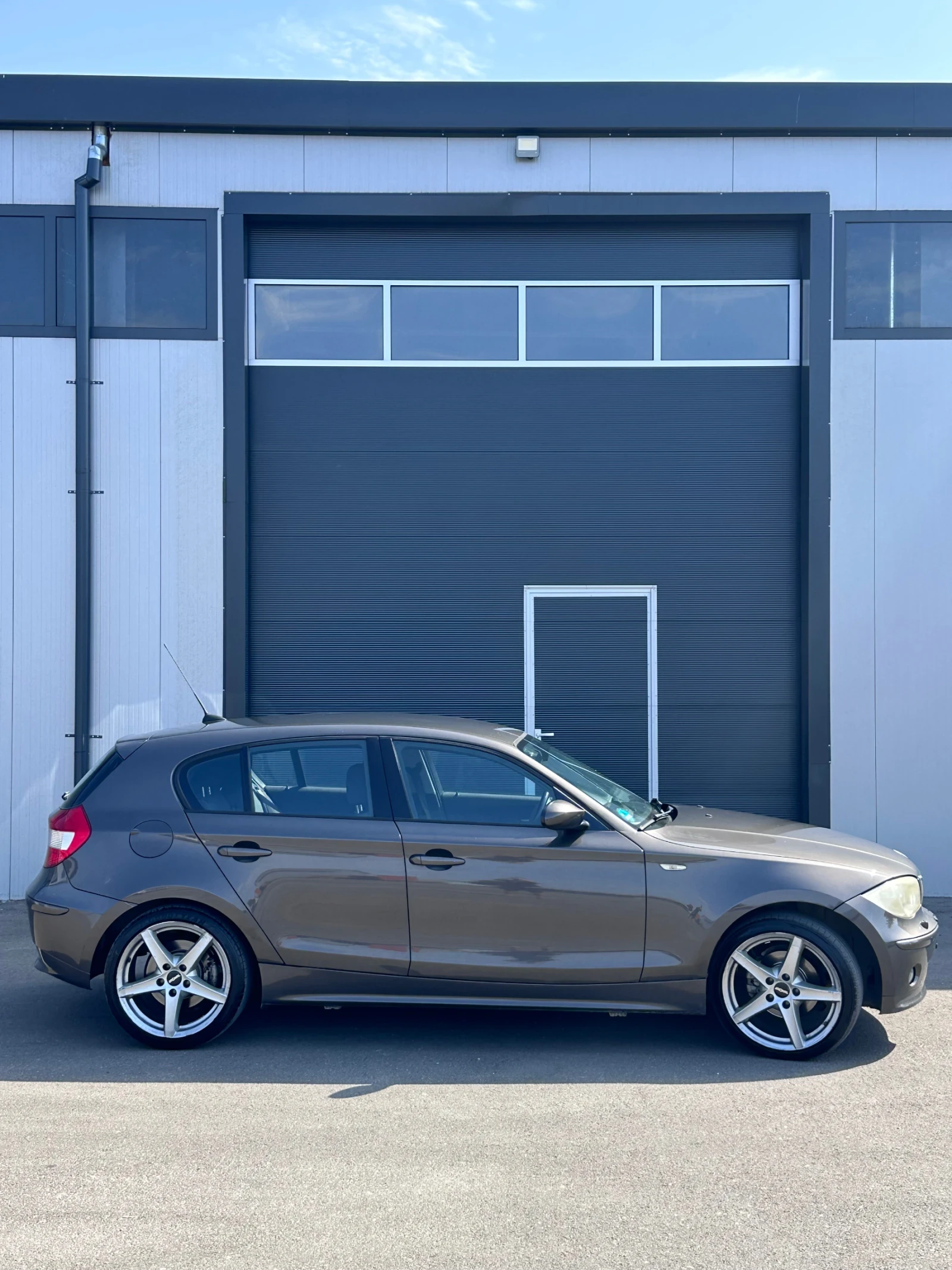 BMW 120, снимка 6 - Автомобили и джипове - 55879274