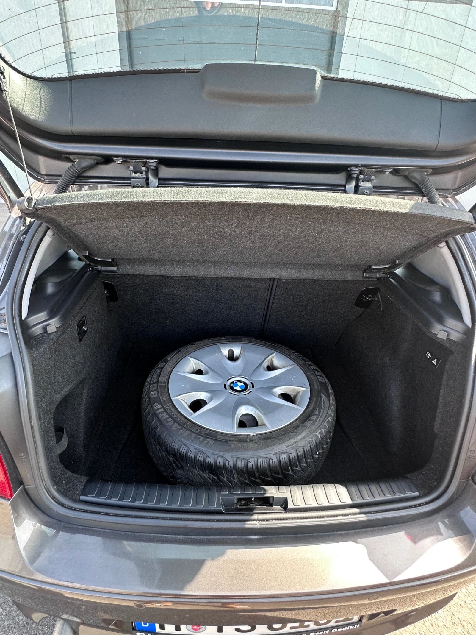 BMW 120, снимка 12 - Автомобили и джипове - 55879274