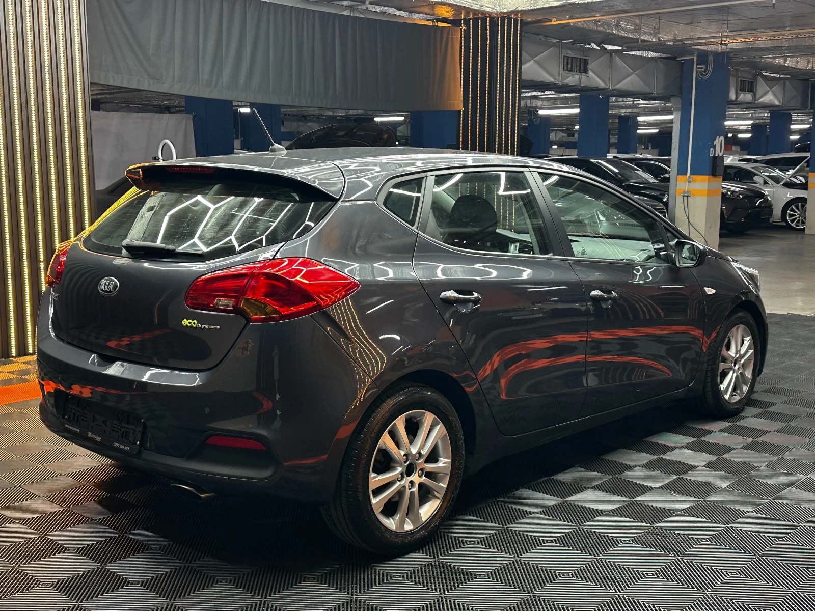 Kia Ceed 1.6d 128 к.с./реални км/ГАРАНЦИЯ, снимка 5 - Автомобили и джипове - 55897191