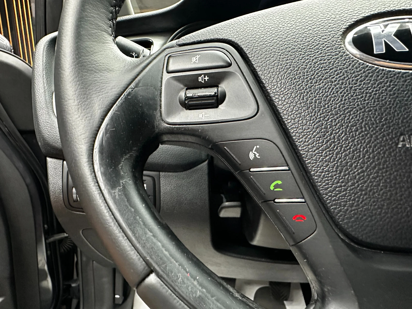 Kia Ceed 1.6d 128 к.с./реални км/ГАРАНЦИЯ, снимка 16 - Автомобили и джипове - 55897191