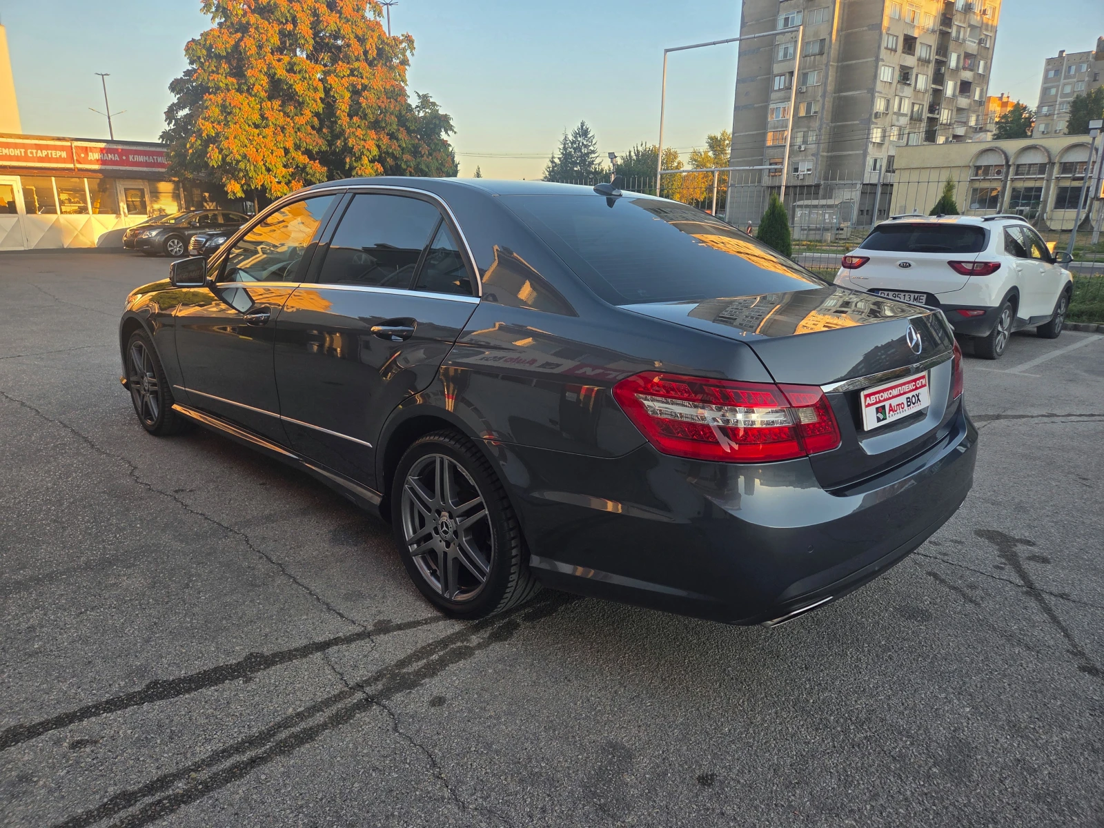 Mercedes-Benz E 350 CDI///AMG Line, снимка 3 - Автомобили и джипове - 55975485