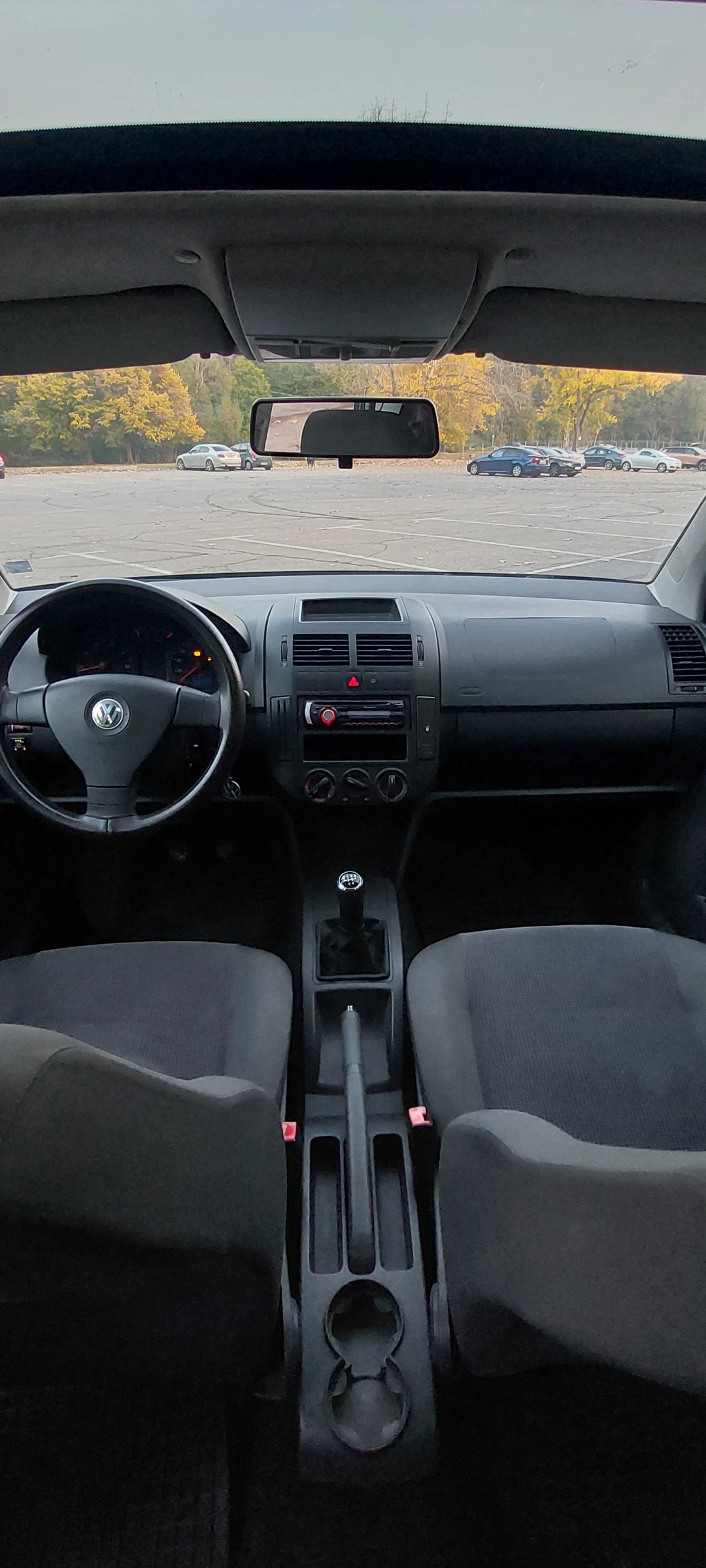 VW Polo, снимка 5 - Автомобили и джипове - 56646525