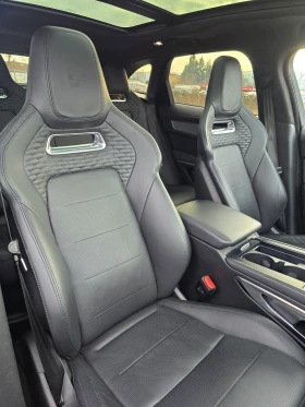 Jaguar F-PACE SVR P550 FACELIFT, снимка 10