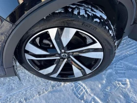 Volvo XC40 2024 * Plus Dark Theme * 360 CAMERA * ПОДГРЕВИ  - 29890 € / 58459.76 лв. - 61020930 6