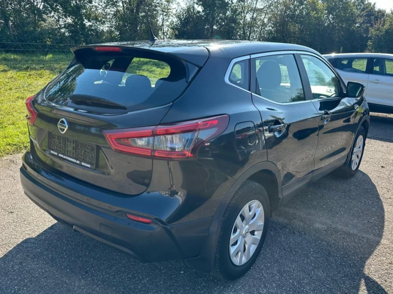 Nissan Qashqai 1.2 DIG-T / EURO6 / 123000km service history, снимка 4 - Автомобили и джипове - 47322757