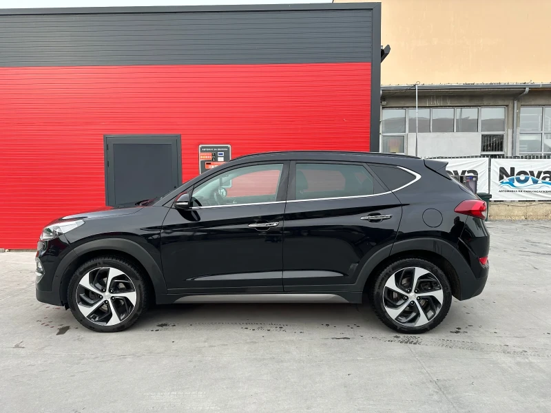 Hyundai Tucson, снимка 6 - Автомобили и джипове - 48146761