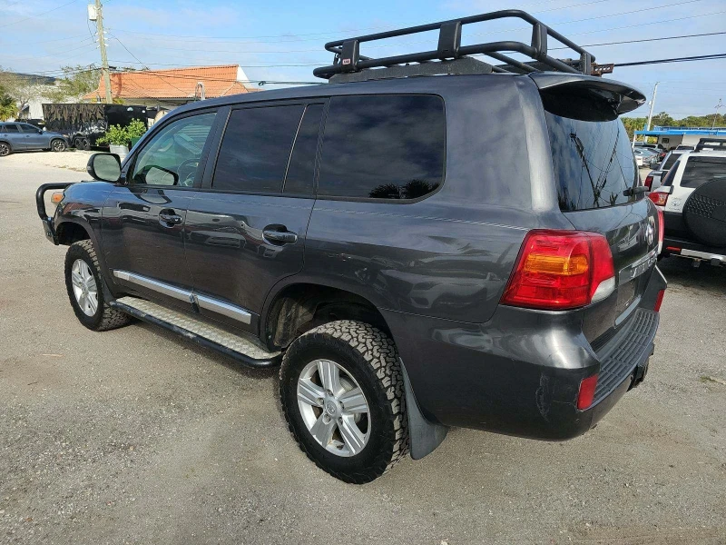 Toyota Land cruiser, снимка 2 - Автомобили и джипове - 48719442