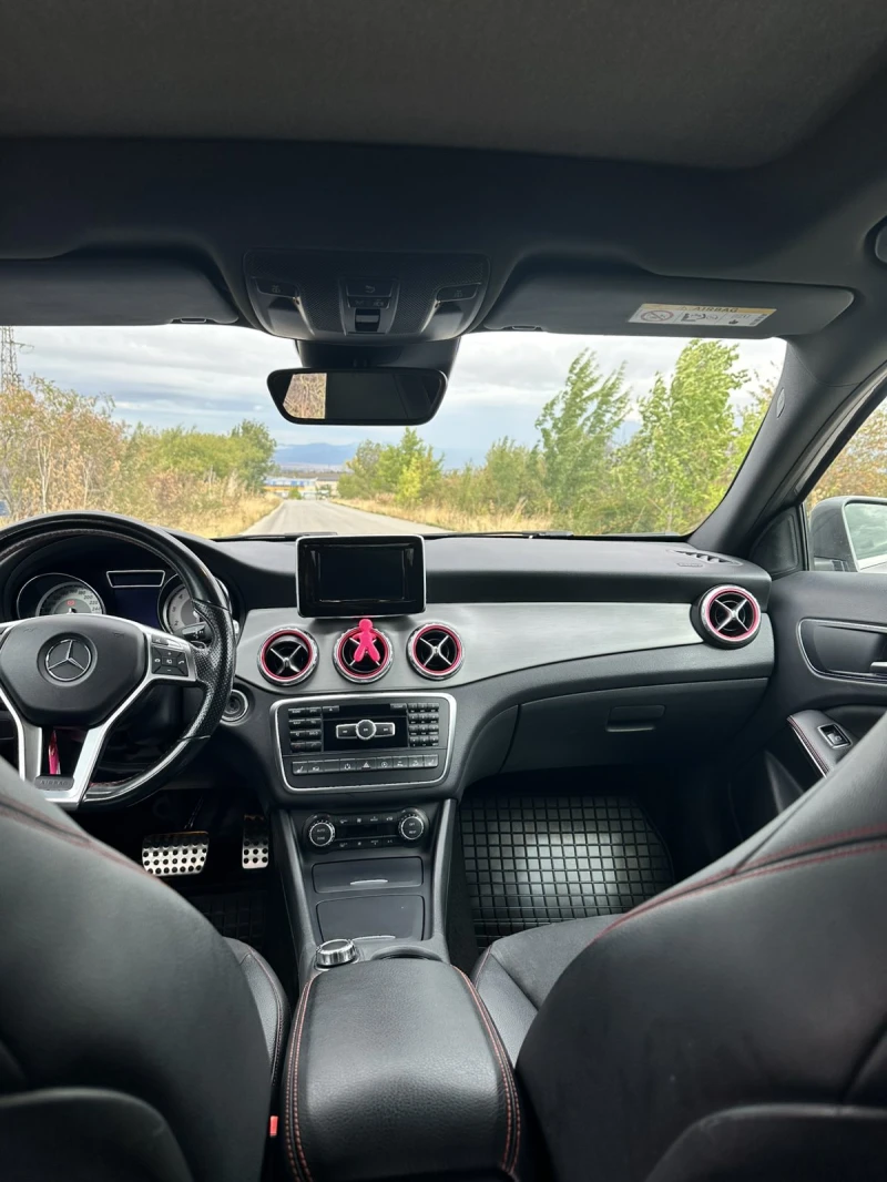 Mercedes-Benz GLA 250, снимка 8 - Автомобили и джипове - 51371044