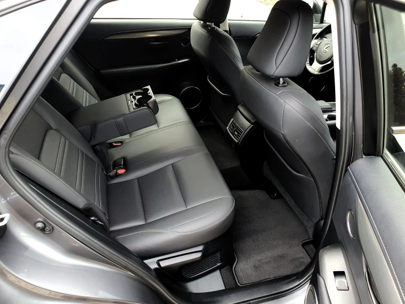 Lexus NX 300h/4WD/Premium, снимка 12 - Автомобили и джипове - 51883351