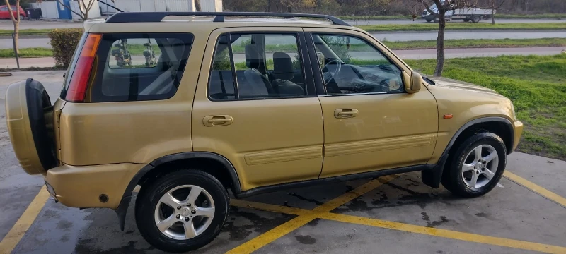 Honda Cr-v, снимка 3 - Автомобили и джипове - 52566164