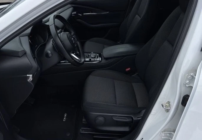 Mazda CX-30, снимка 9 - Автомобили и джипове - 54955969