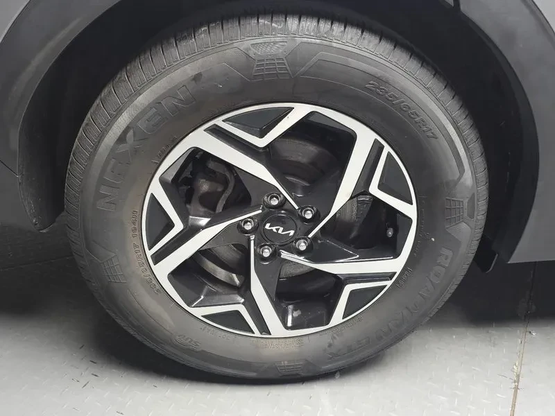 Kia Sportage 2.0 2WD PRESTIGE, снимка 5 - Автомобили и джипове - 55046508