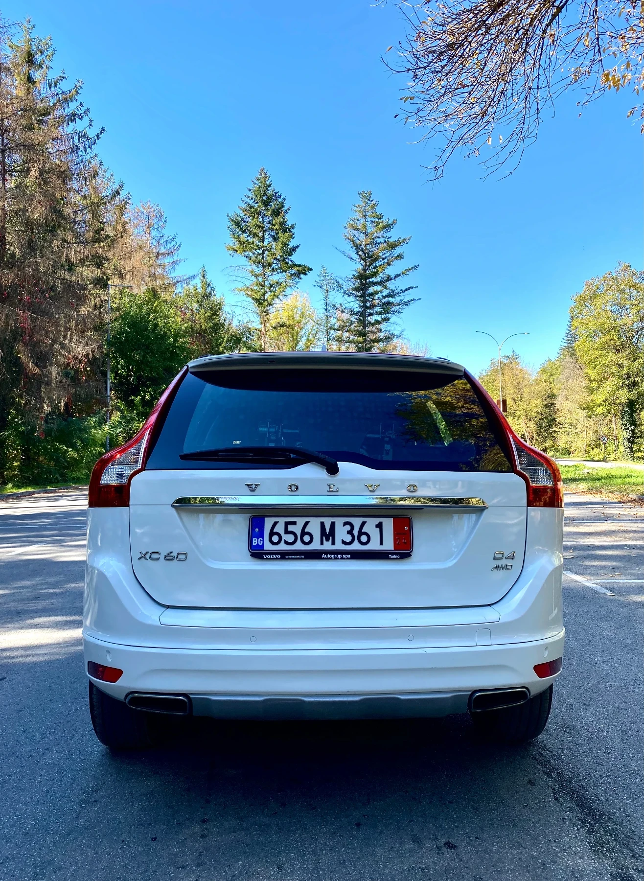 Volvo XC60 * 2.4* D4 * AWD * 190к.с * Geartronic *  - изображение 5