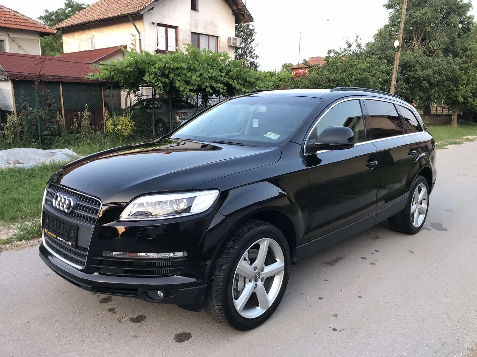 Audi Q7 3.0TDI S-line - изображение 2
