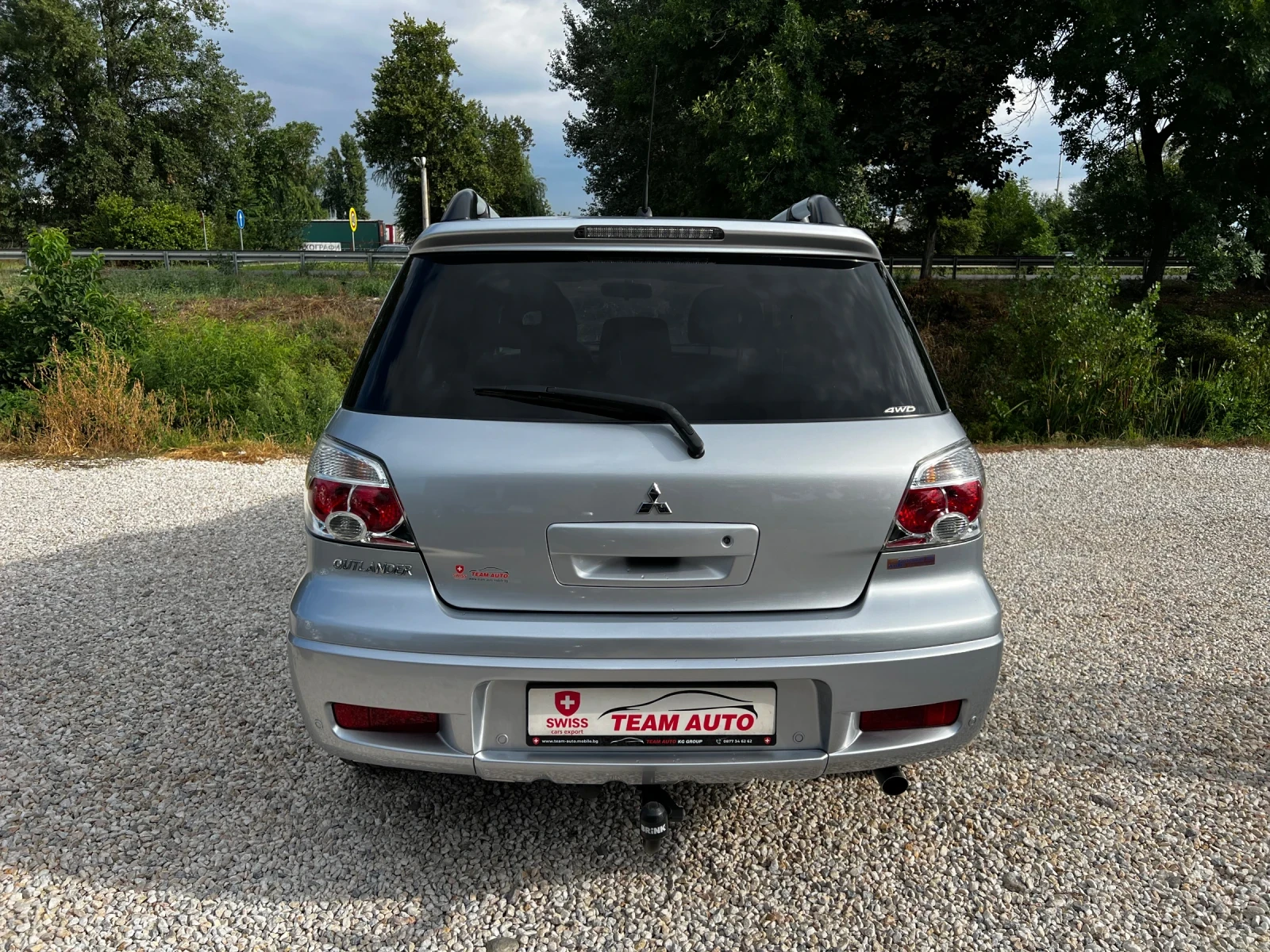 Mitsubishi Outlander 2.0i 129000km 4X4 TOP - изображение 4
