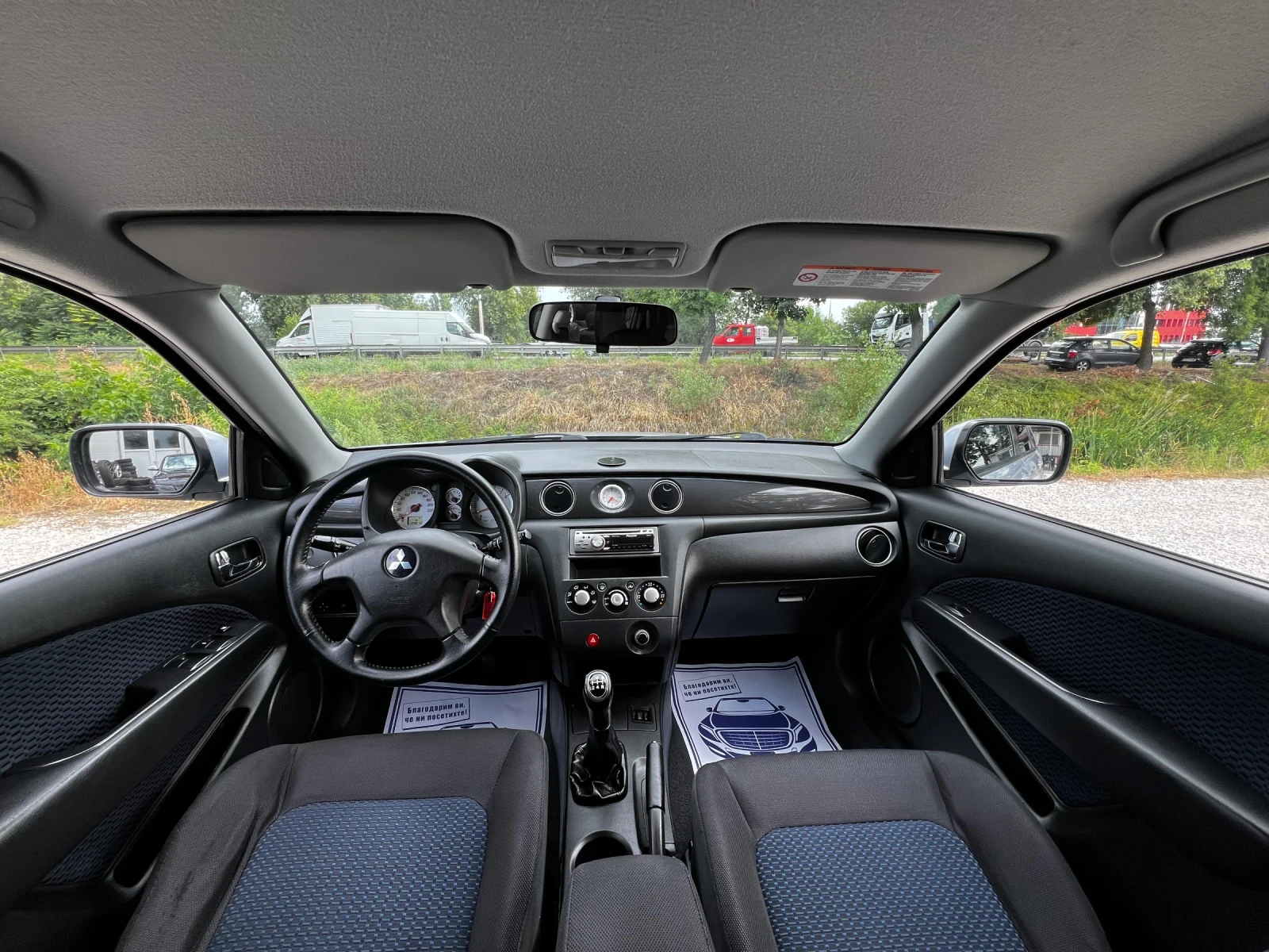 Mitsubishi Outlander 2.0i 129000km 4X4 TOP - изображение 9