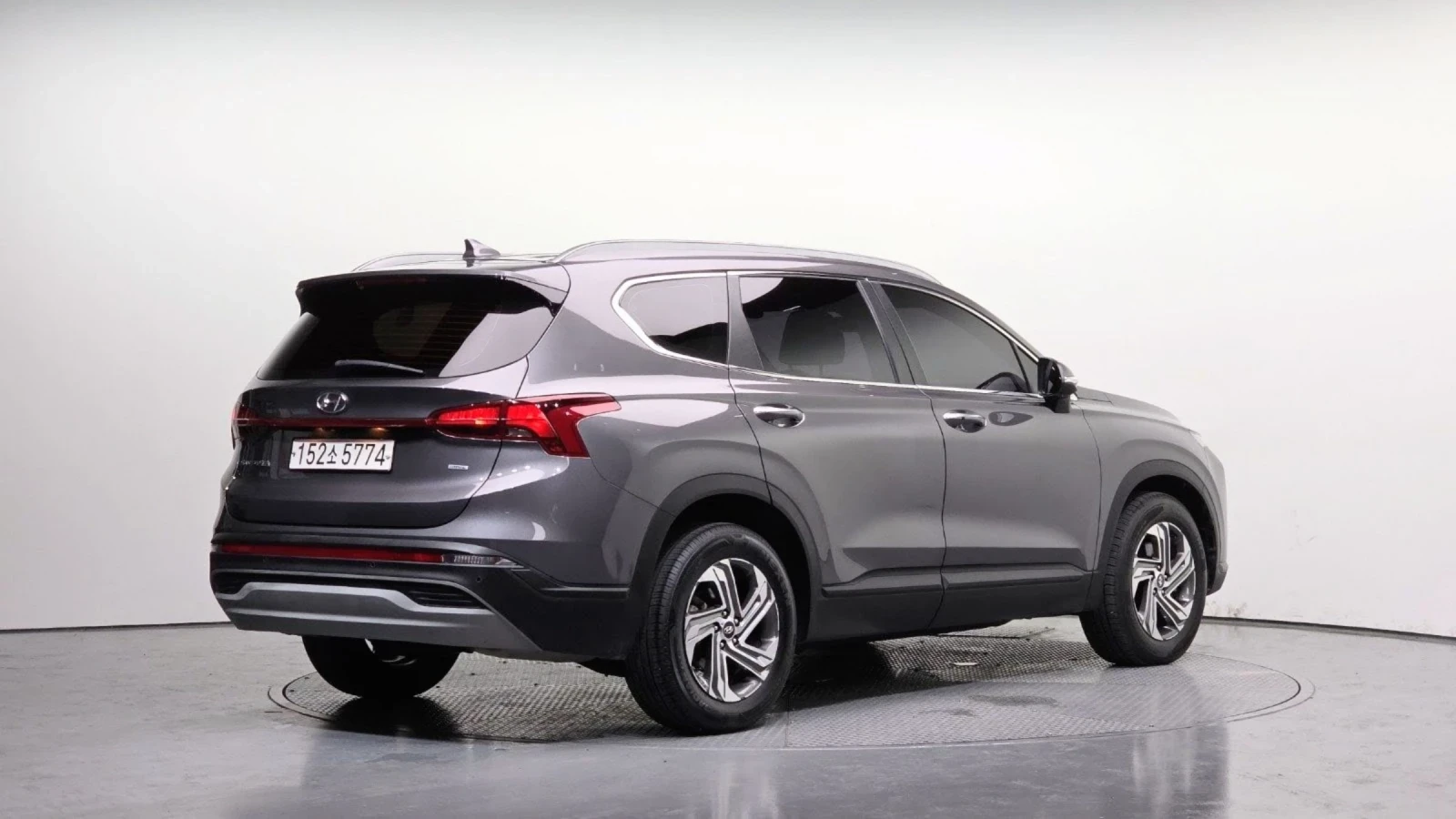 Hyundai Santa fe FACELIFT//2.2 CRDi//4WD//DCT/8 СКОРОСТИ/PREMIUM - изображение 3